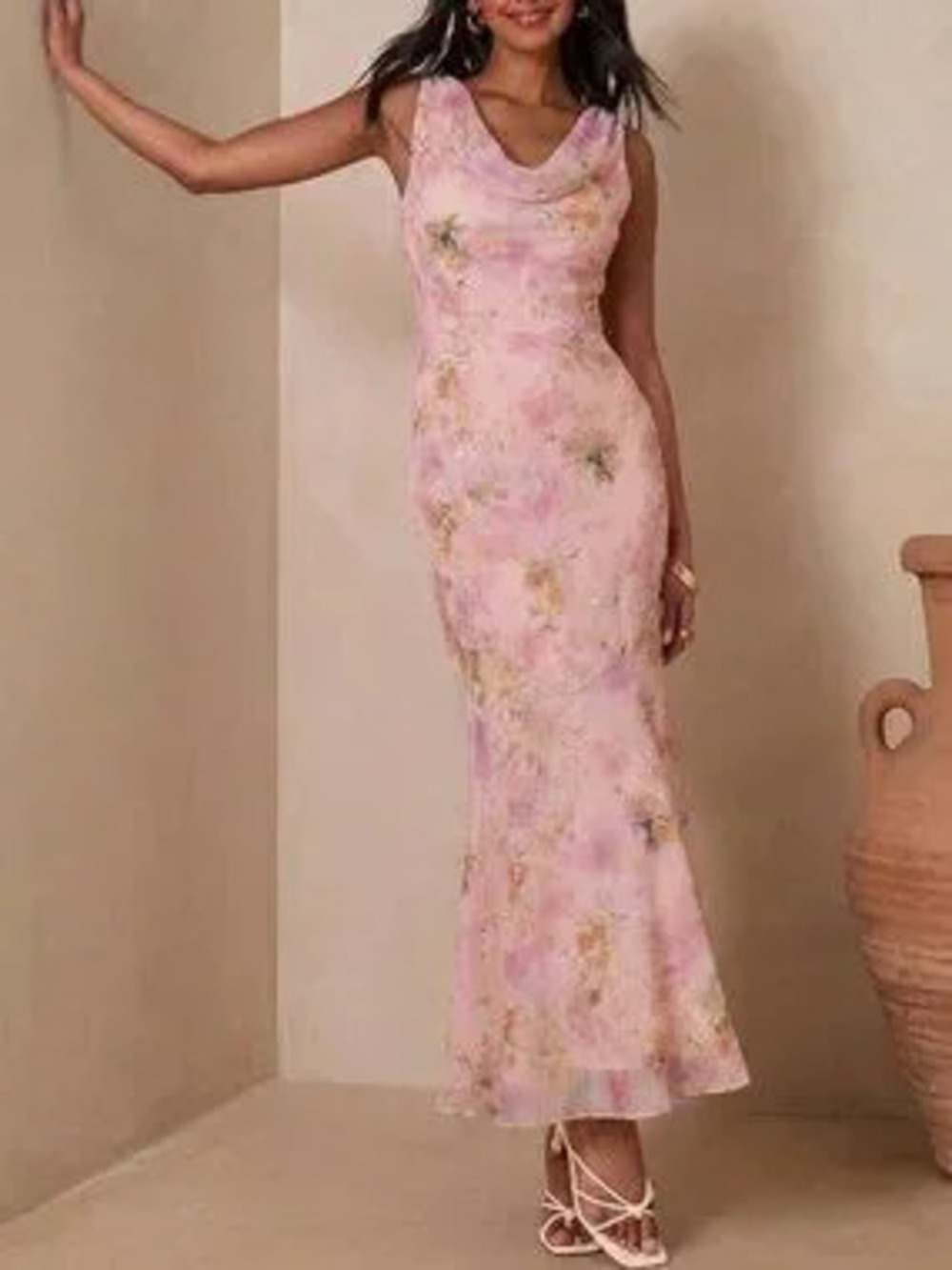 ZARA Pink Elegant Floral Women's Plunging Neck Embroidered Dress